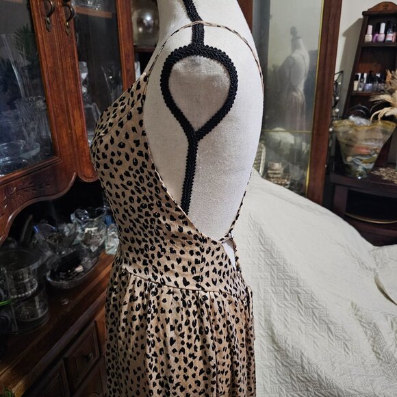 CUPSHE Women V Neck Leopard Lace Up Backless Maxi Slip Dress with Ruffle Hem NWT - Picture 8 of 14